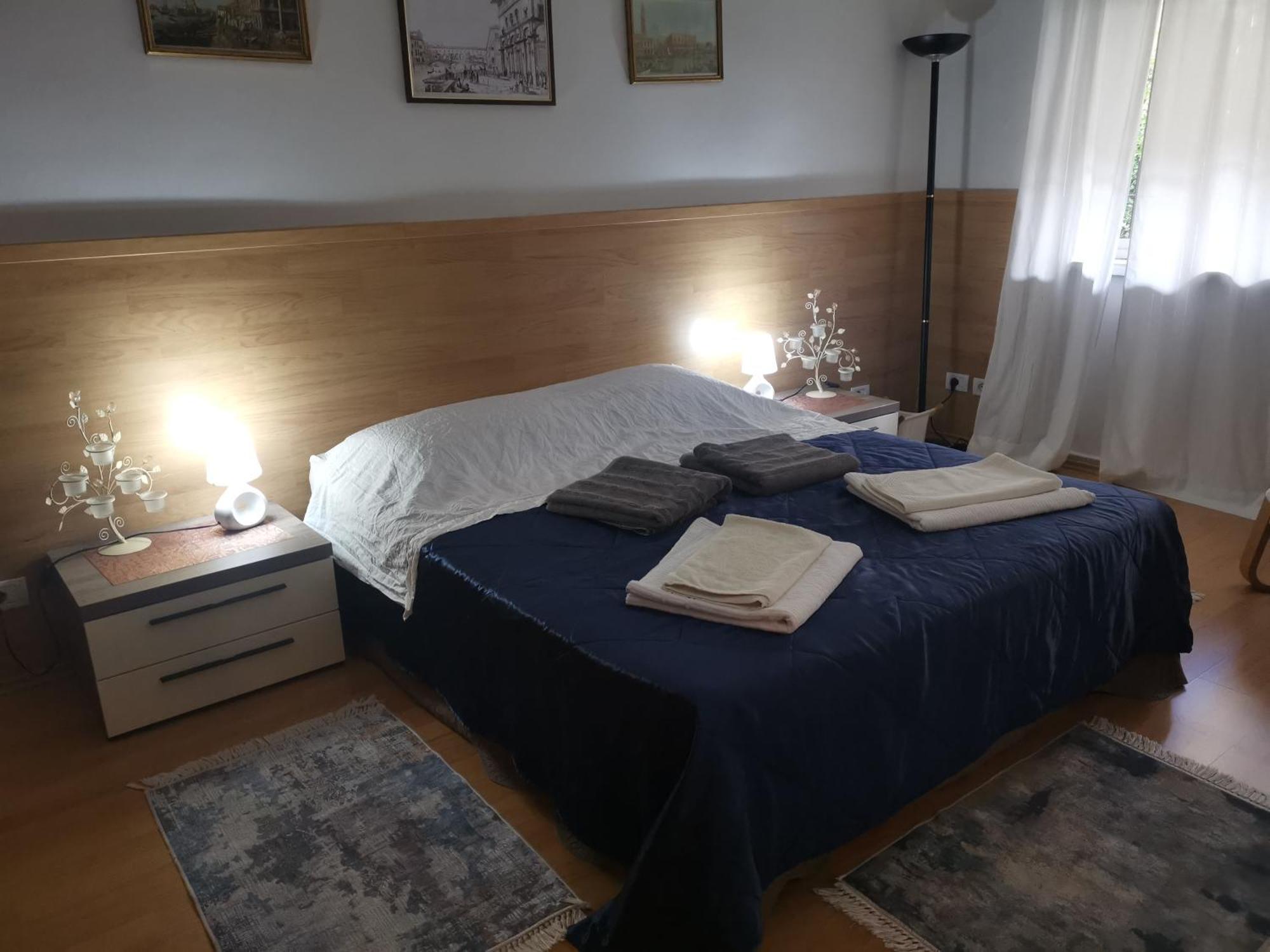 Downtown Authentic Apartment Tirana Myslym Shyri Dış mekan fotoğraf